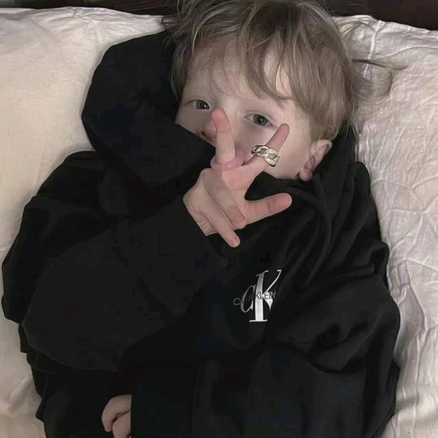 阿宇.