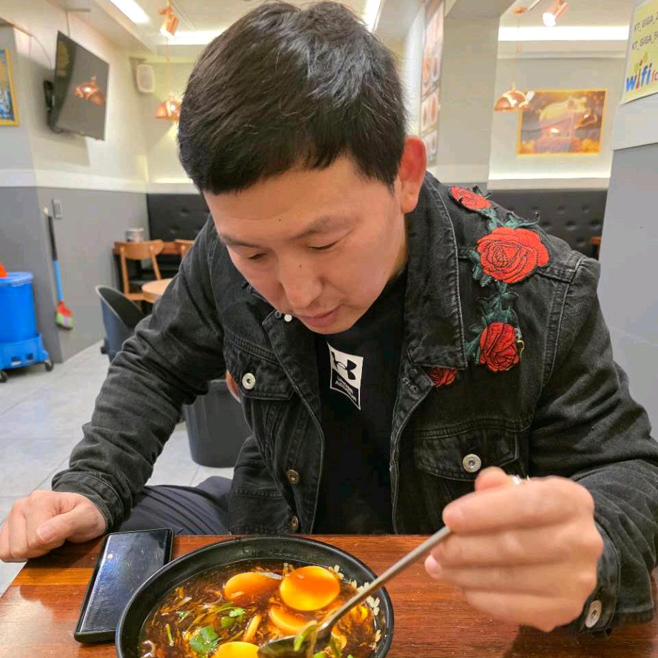 东张王子