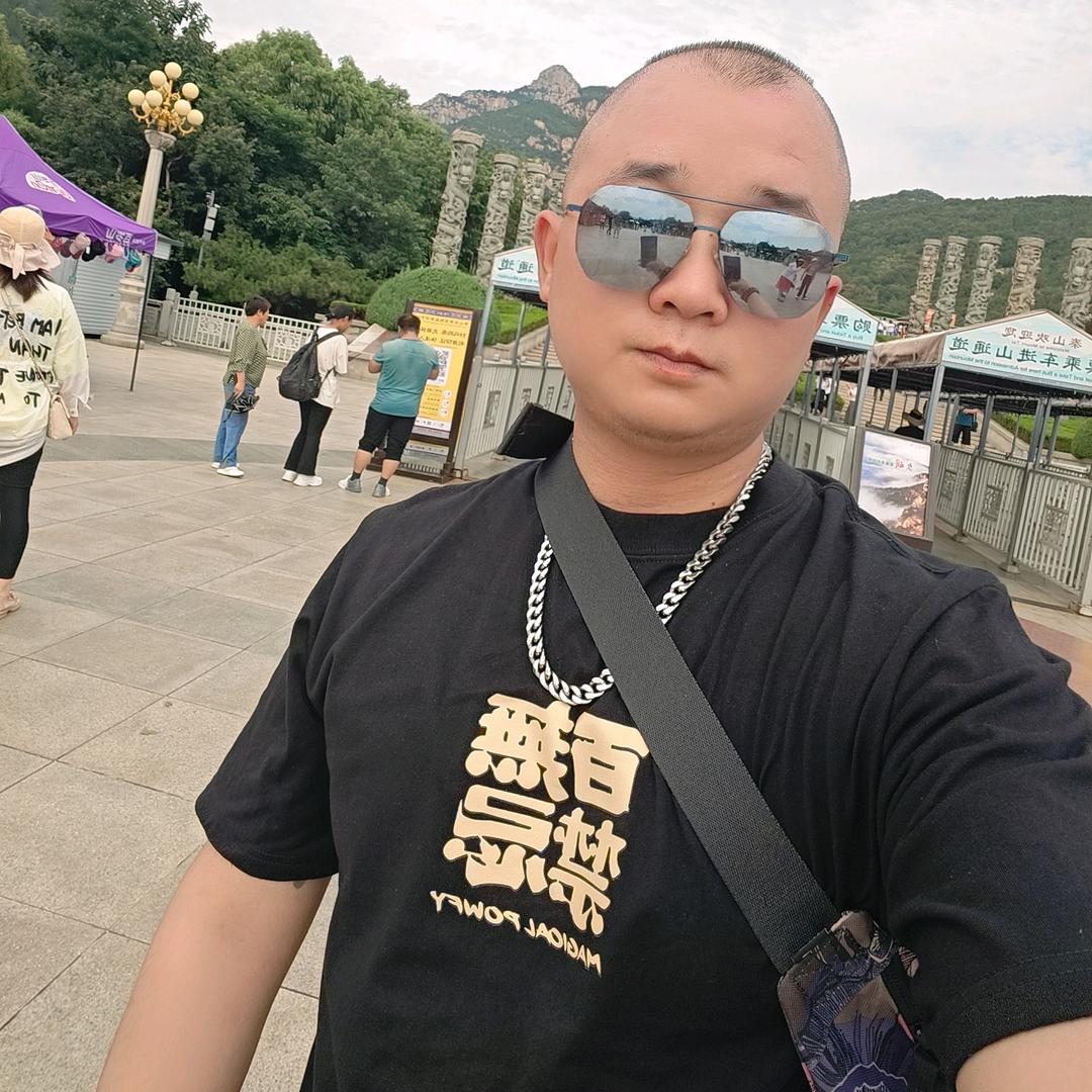 奔跑吧、阿诺