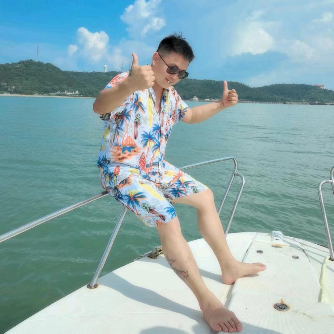 邹飞鹏（明天会更好）🚙