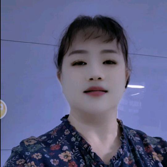 小花菜，每天20:10直播