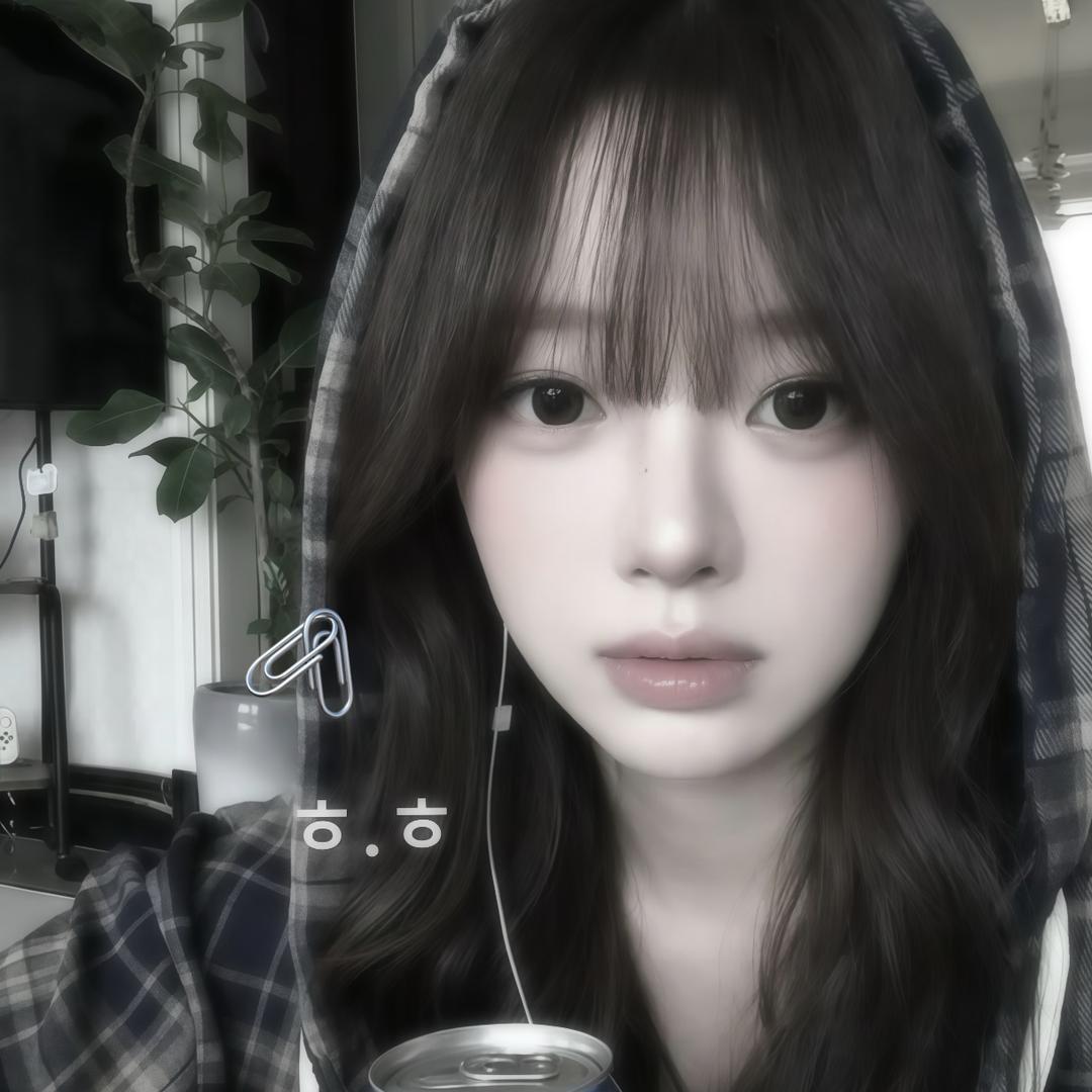 (⑅˃◡˂⑅)