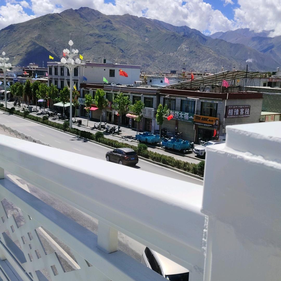 用户1930654156099开心快乐