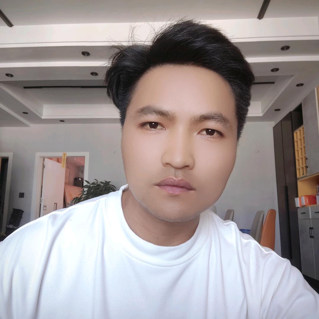 景木年华 旋转楼梯