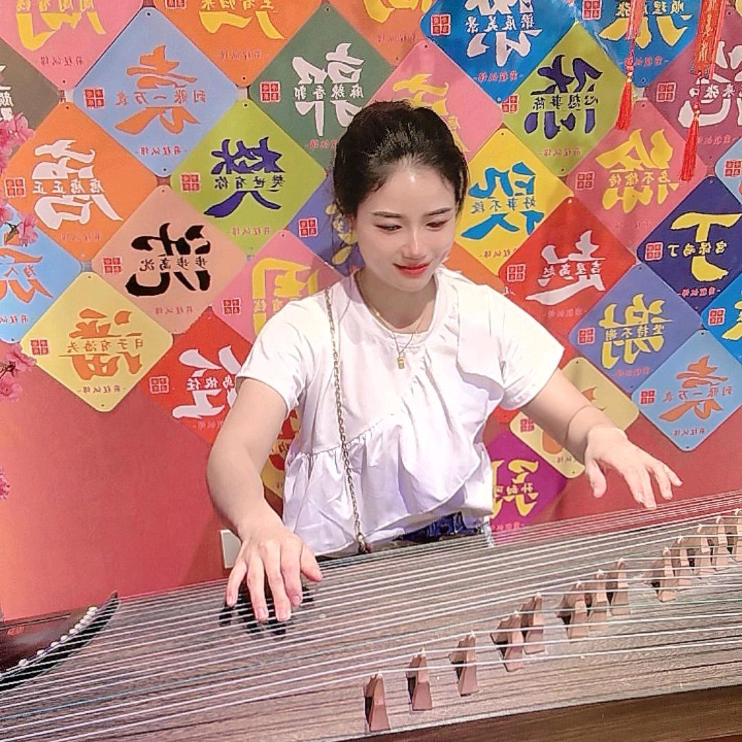 天津市红桥区宏发断桥铝护栏（肖家三小姐）