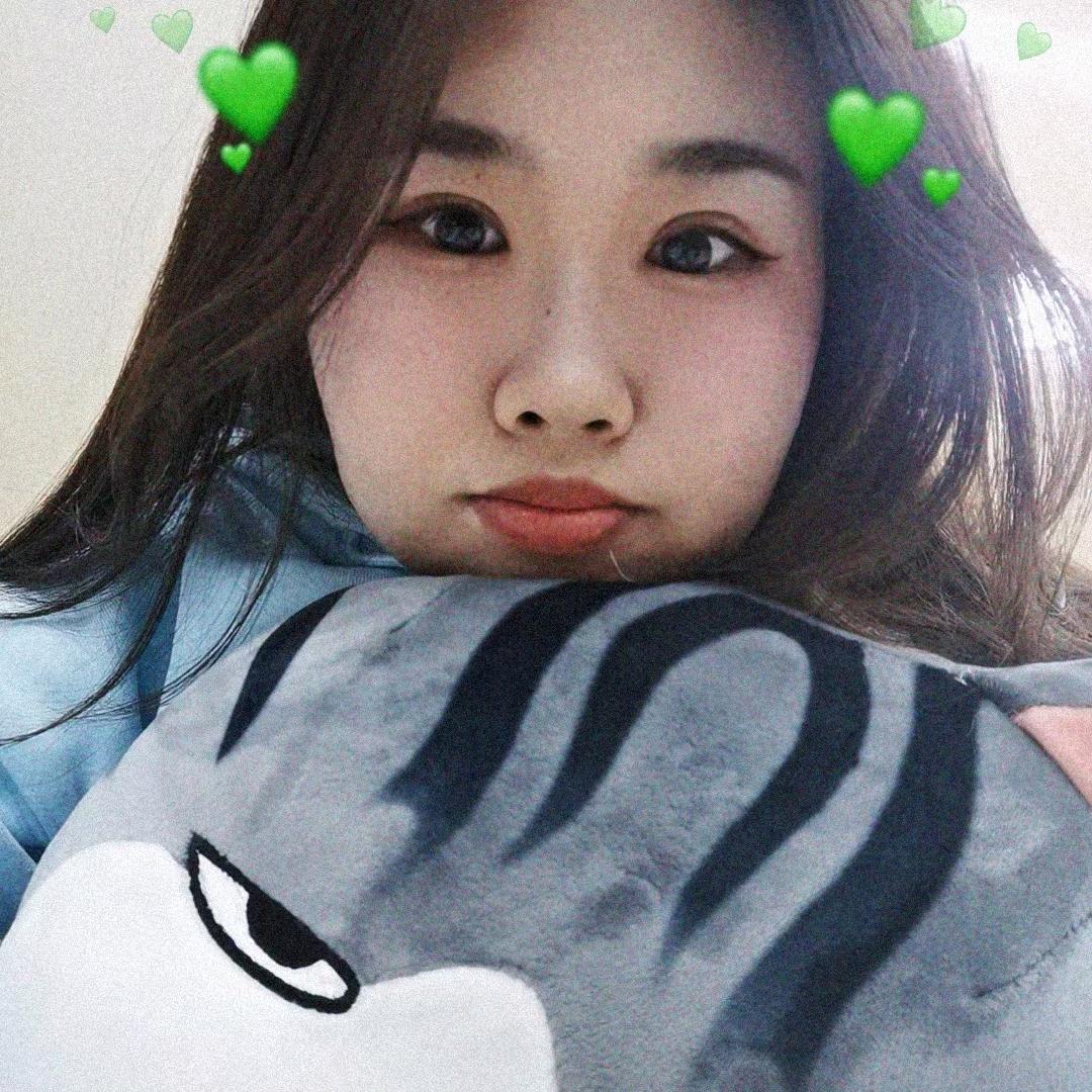 李芳