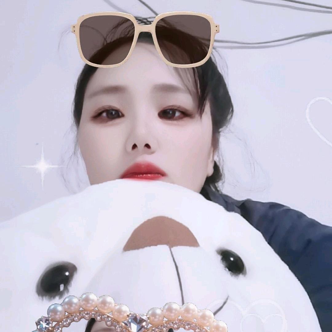 小燕