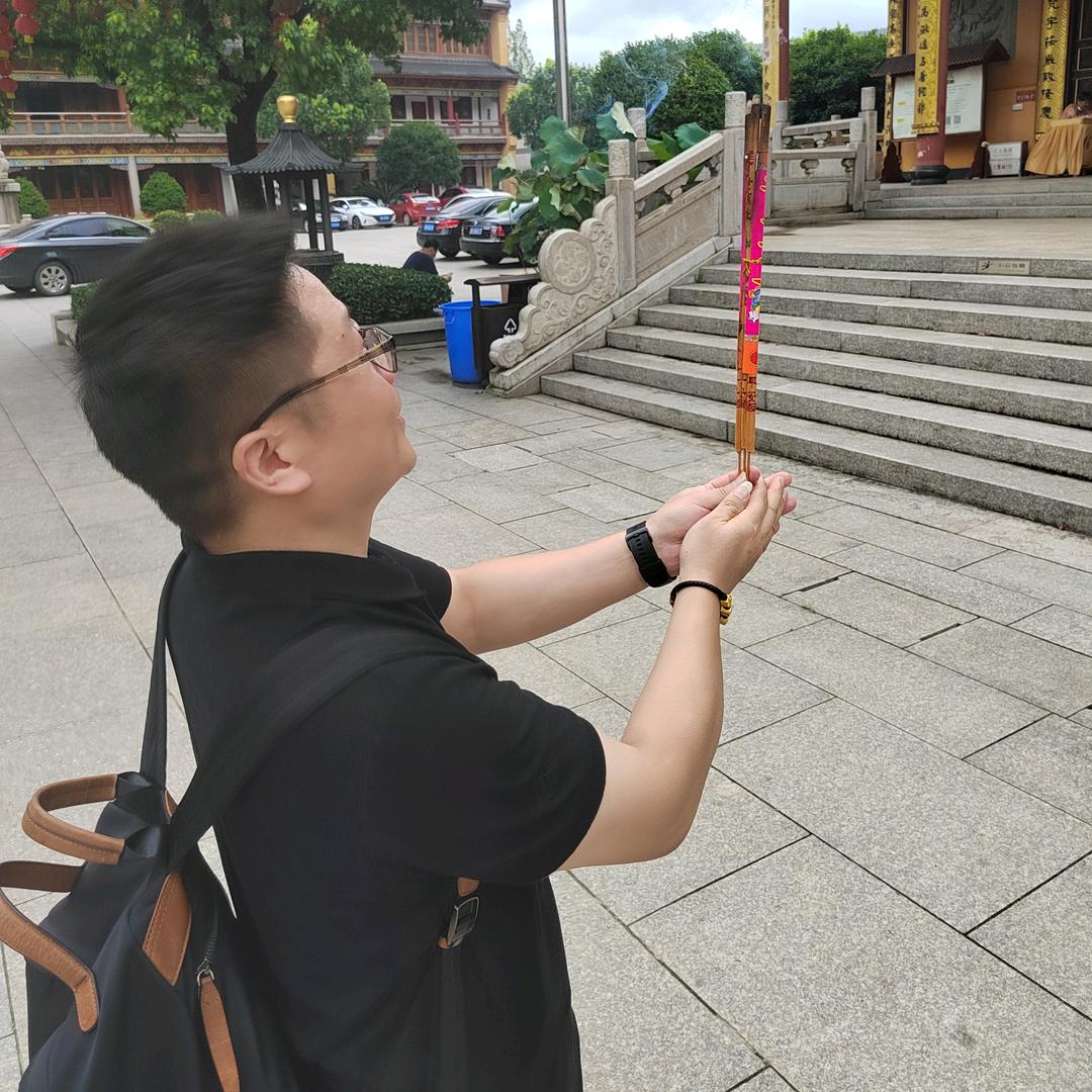 给生活比个🍀∽∽∽