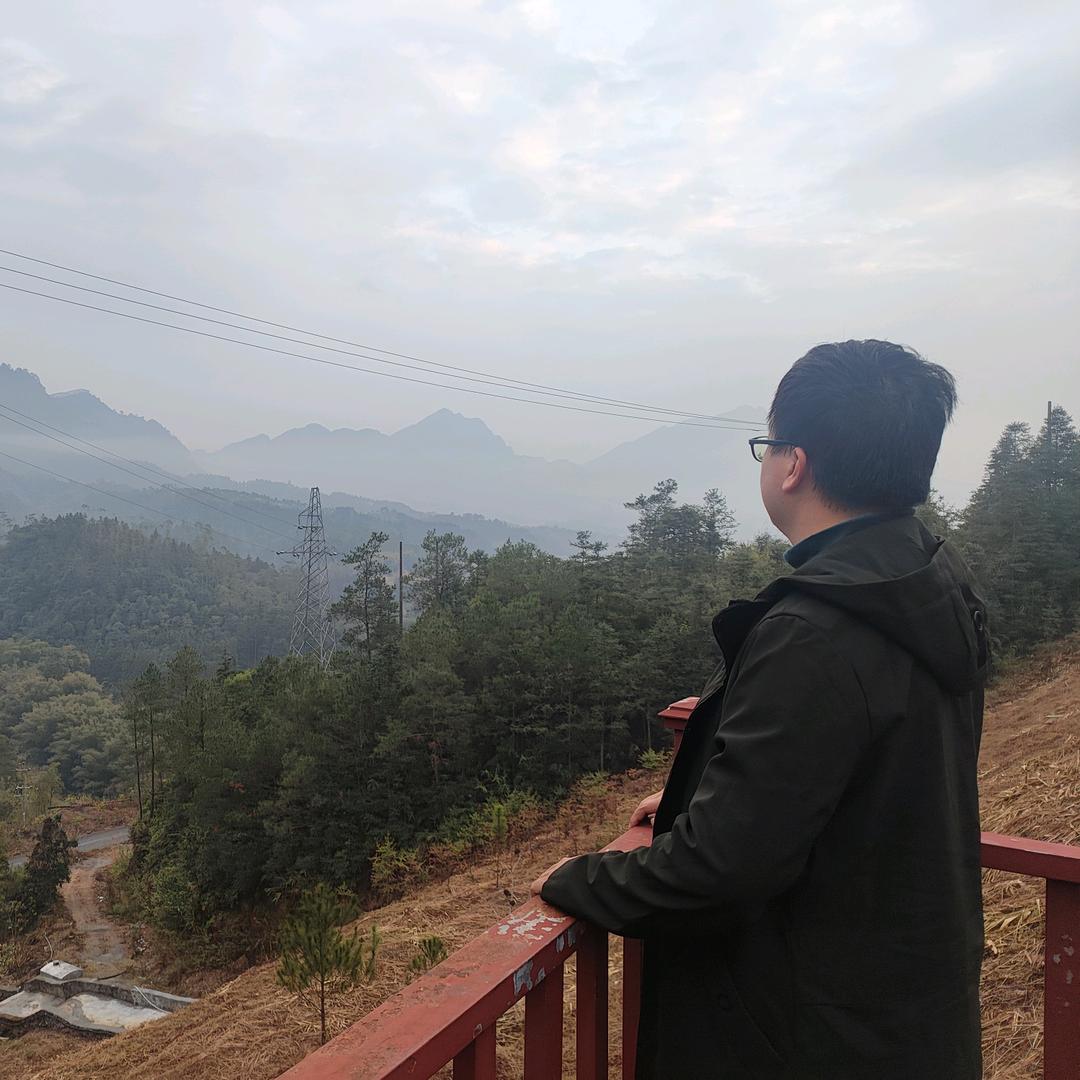 不起眼的星火头像