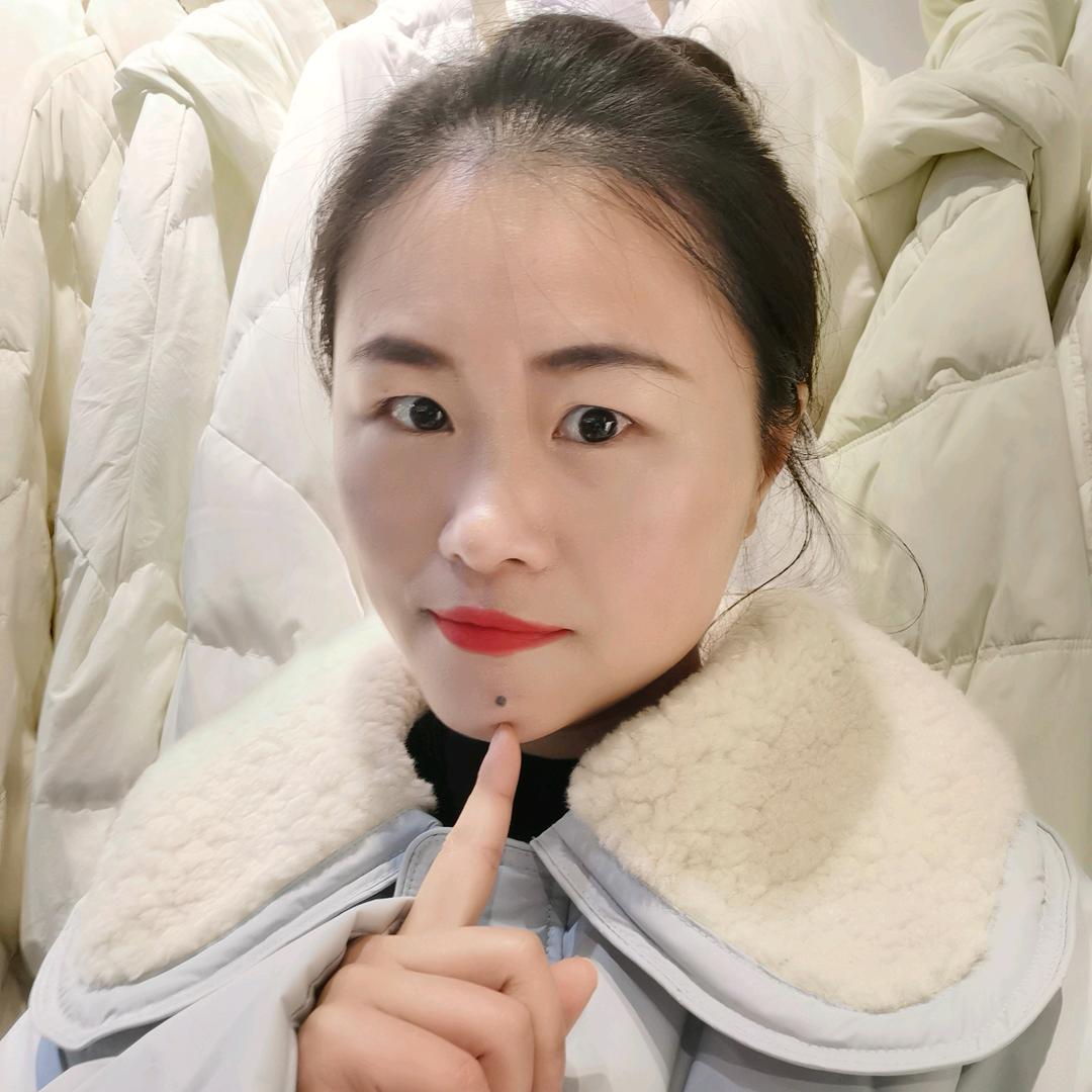 田田田服装买手