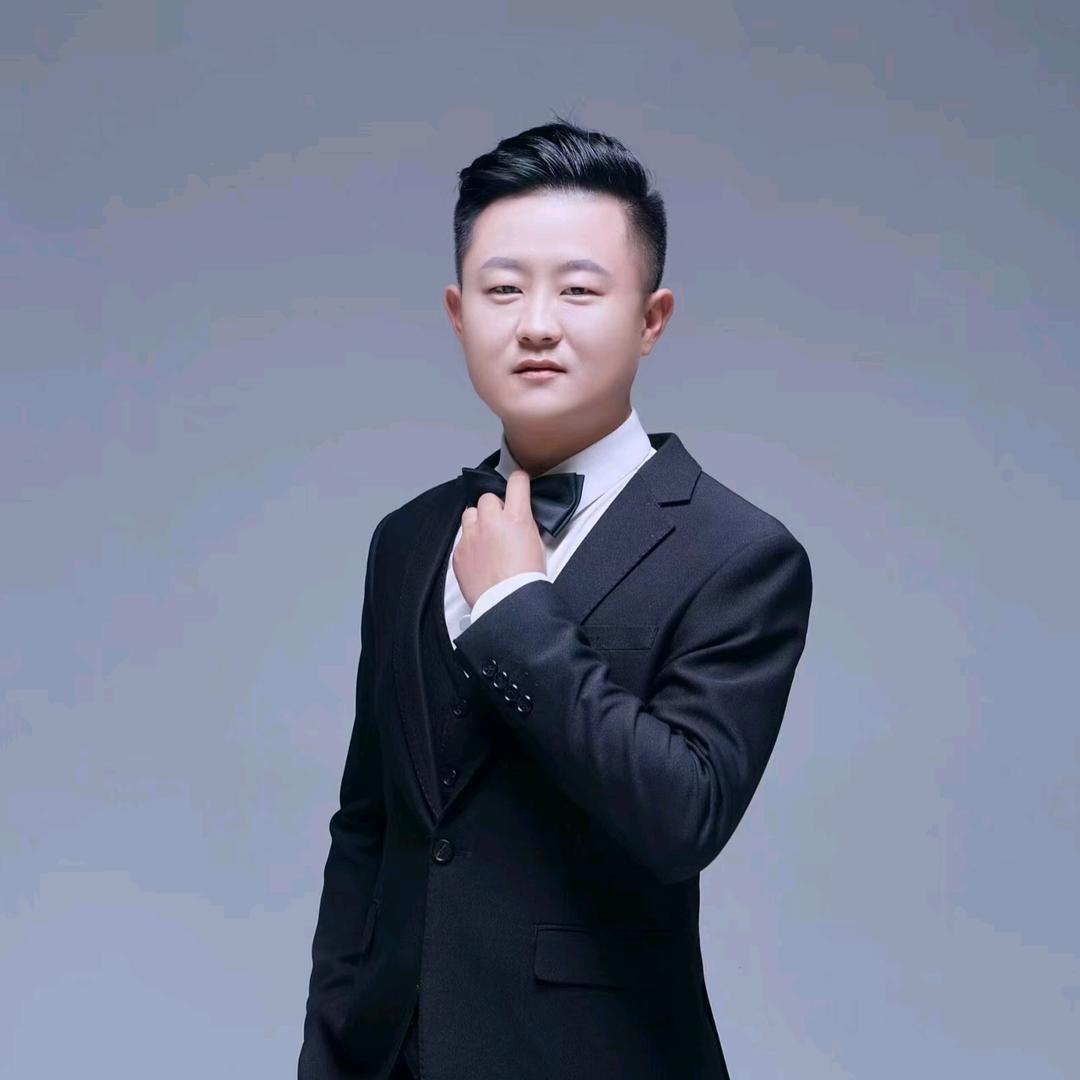 简易金服联合创始人-赵锦鹏