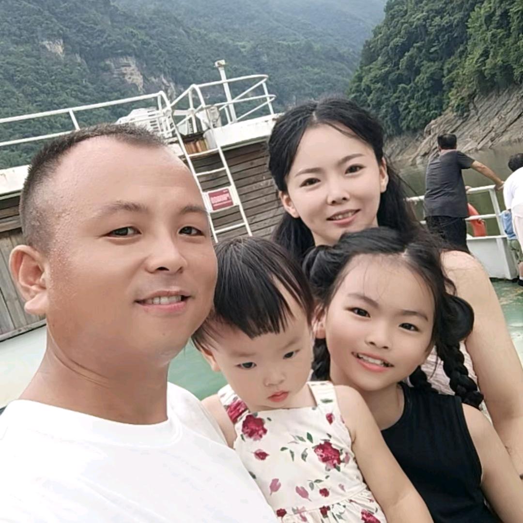 欣沐颜暖妍科技美肤(干河店)