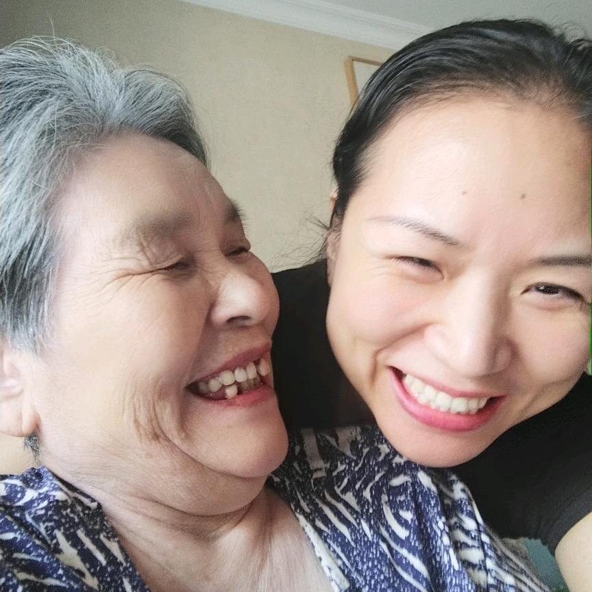美哒哒的小媳妇