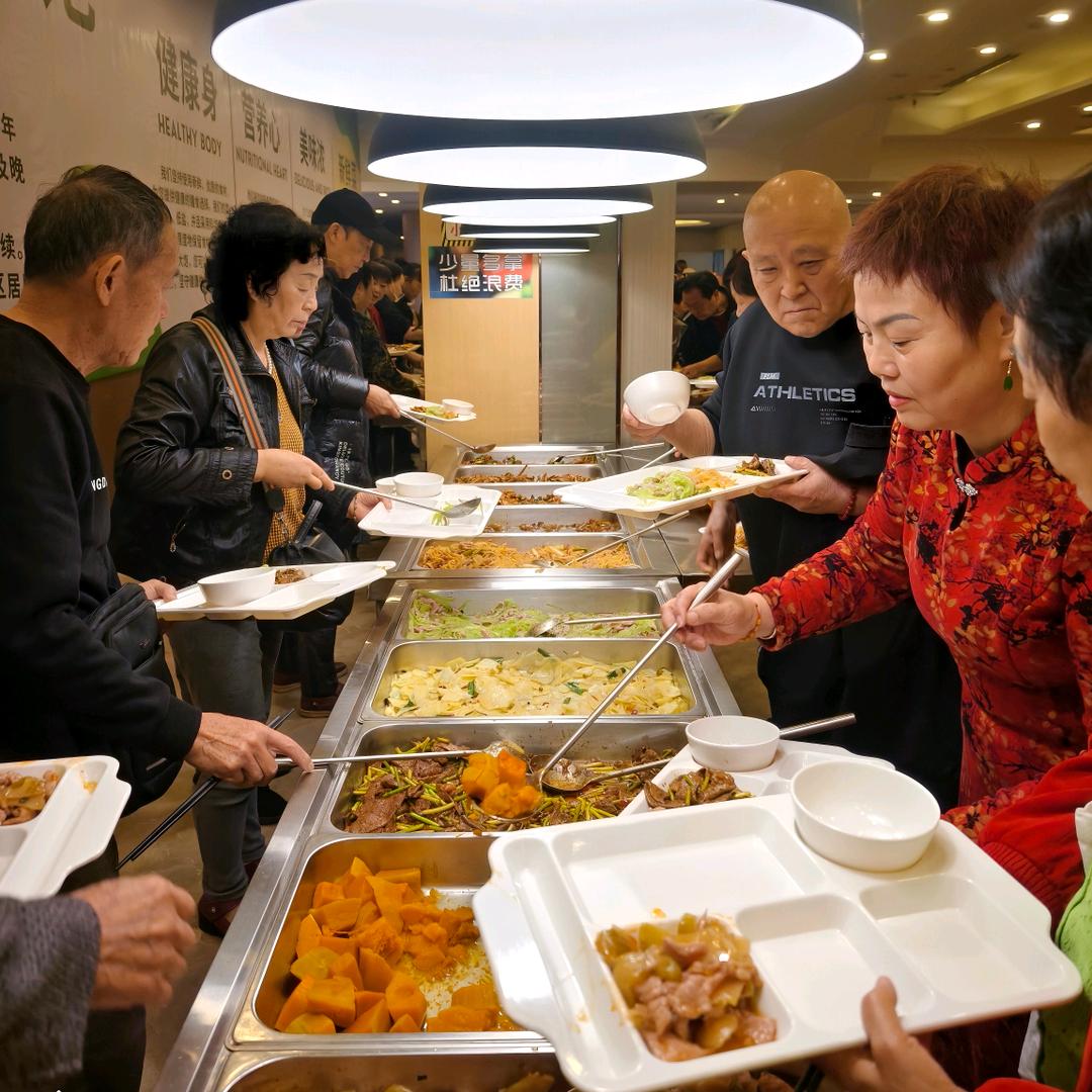 专注社区食堂的金融专家