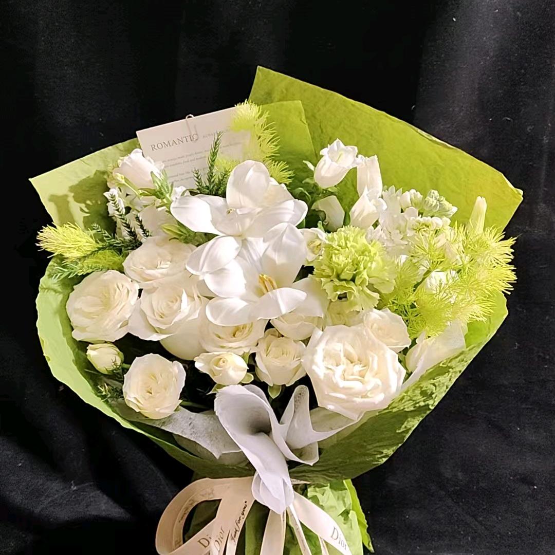 莱芜钰铭鲜花店