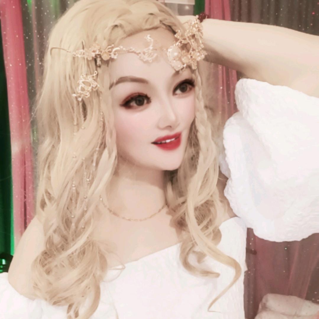 梁丽娜