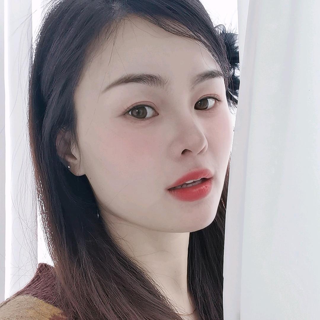 瑜伽老师，橘子
