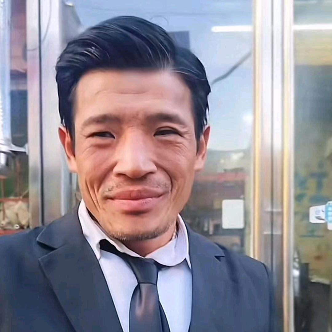 漯河网红磊磊