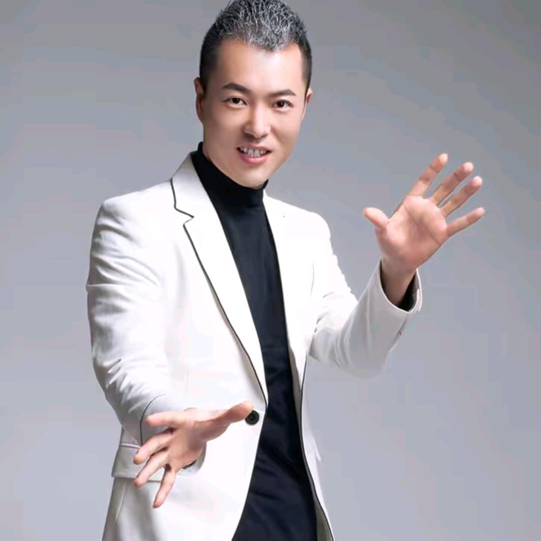 小马哥柒玖柒公司开业三江锅舞帝利哥覃进展