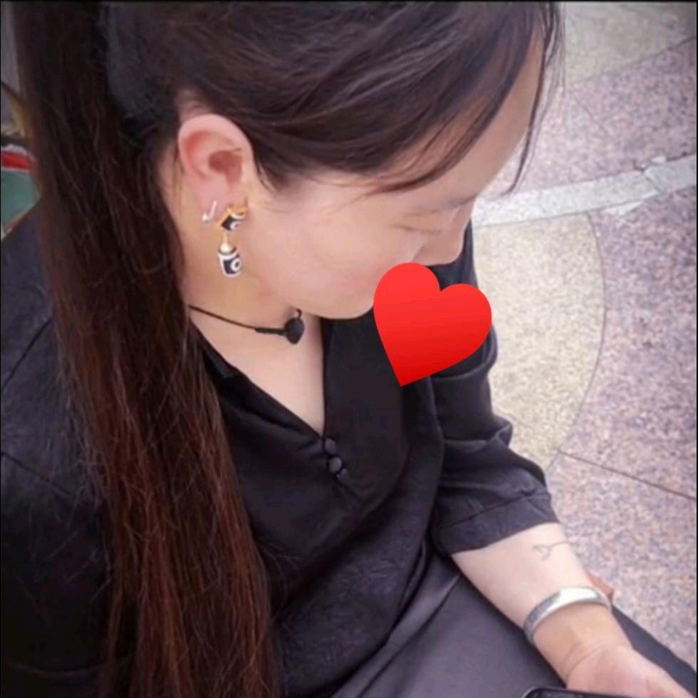 咖啡少女不加糖。