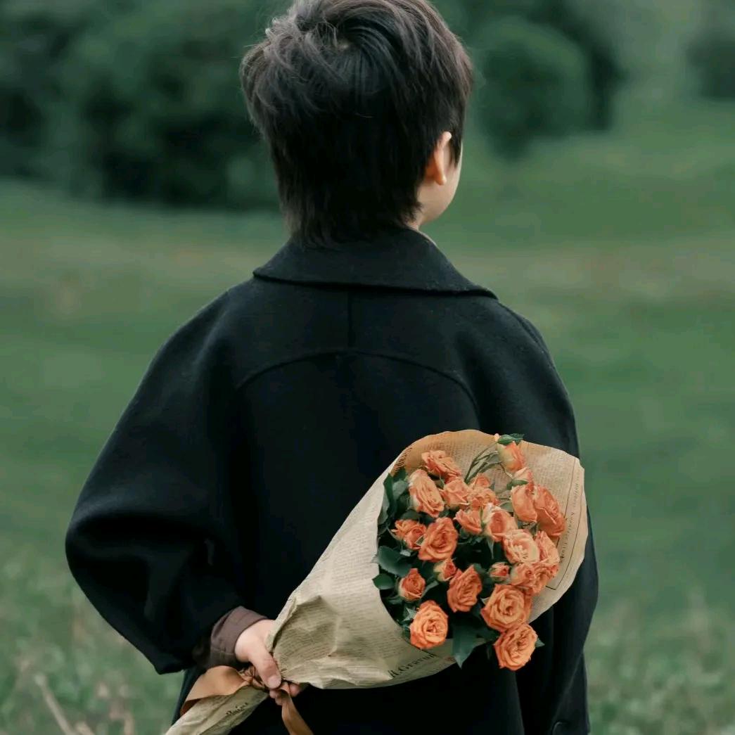 虞彬