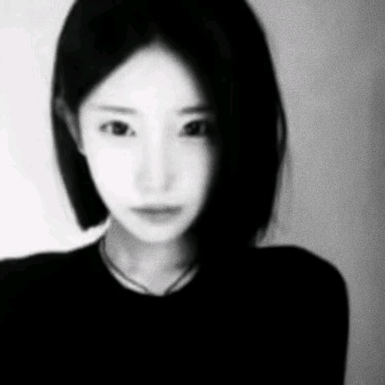 美女