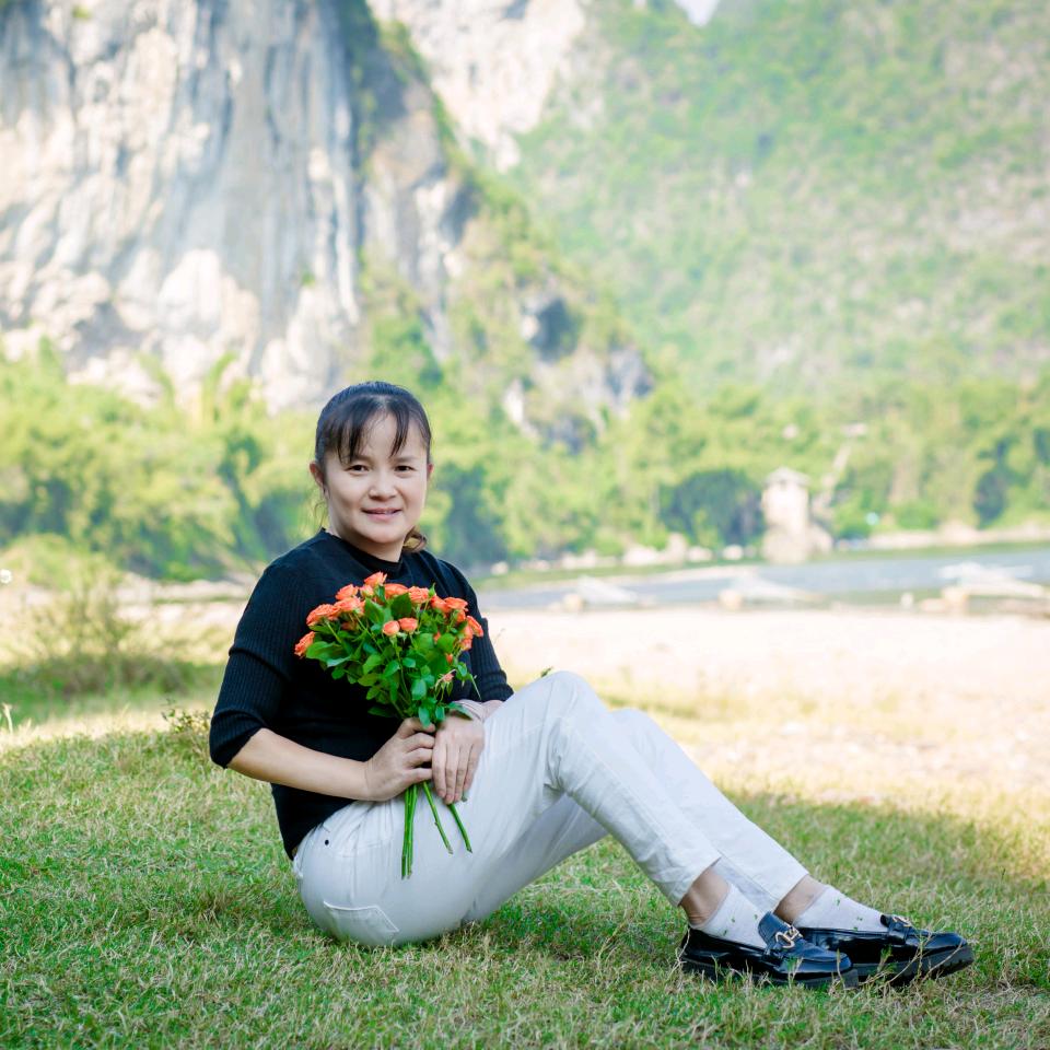 秦家小姐姐（连赞拉黑）