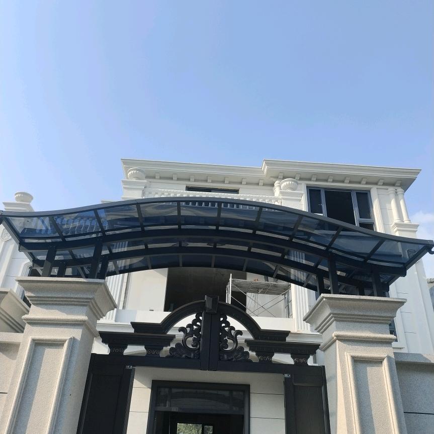 原阳动超铝合金雨搭雨棚批发安装