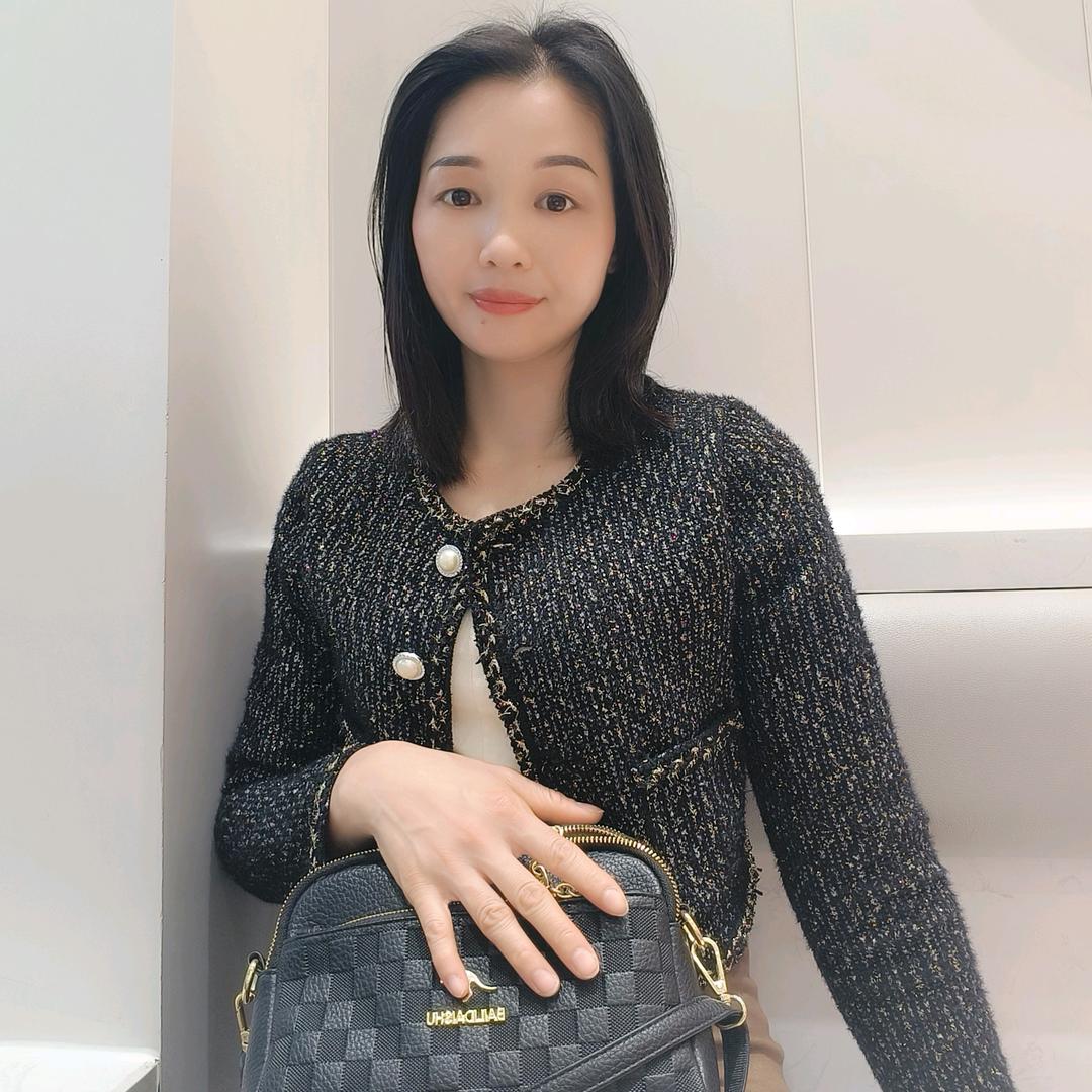 秀丽