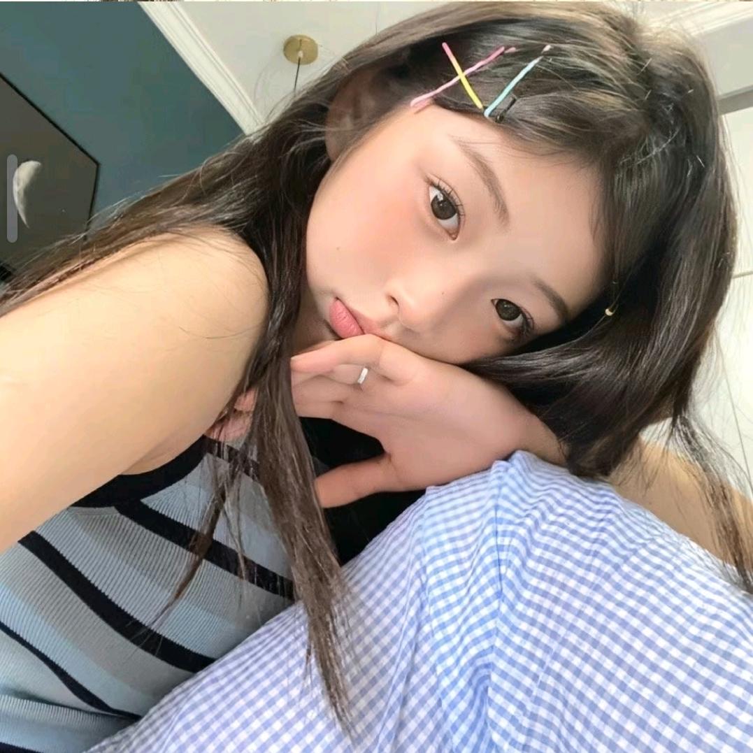 粥粥.