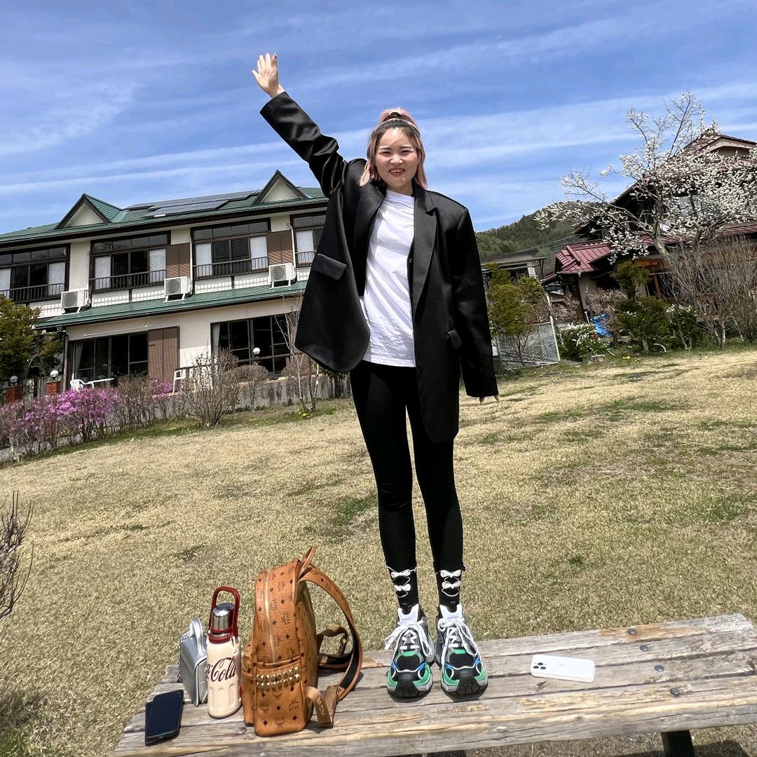 真真故事女鞋批发(急招主播)