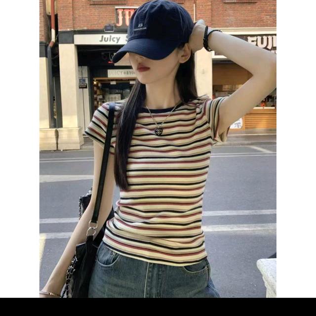 半甜不加糖小屋