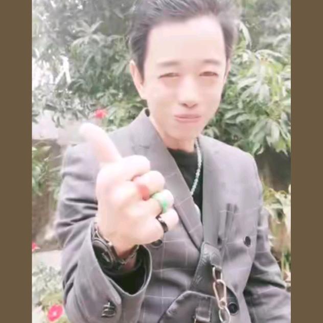 玉猫珠宝，每晚8，30直播😽😽😽