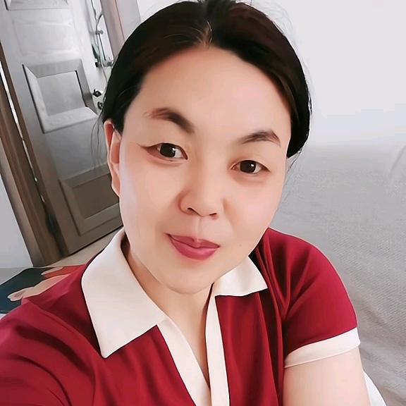 燕成穿搭