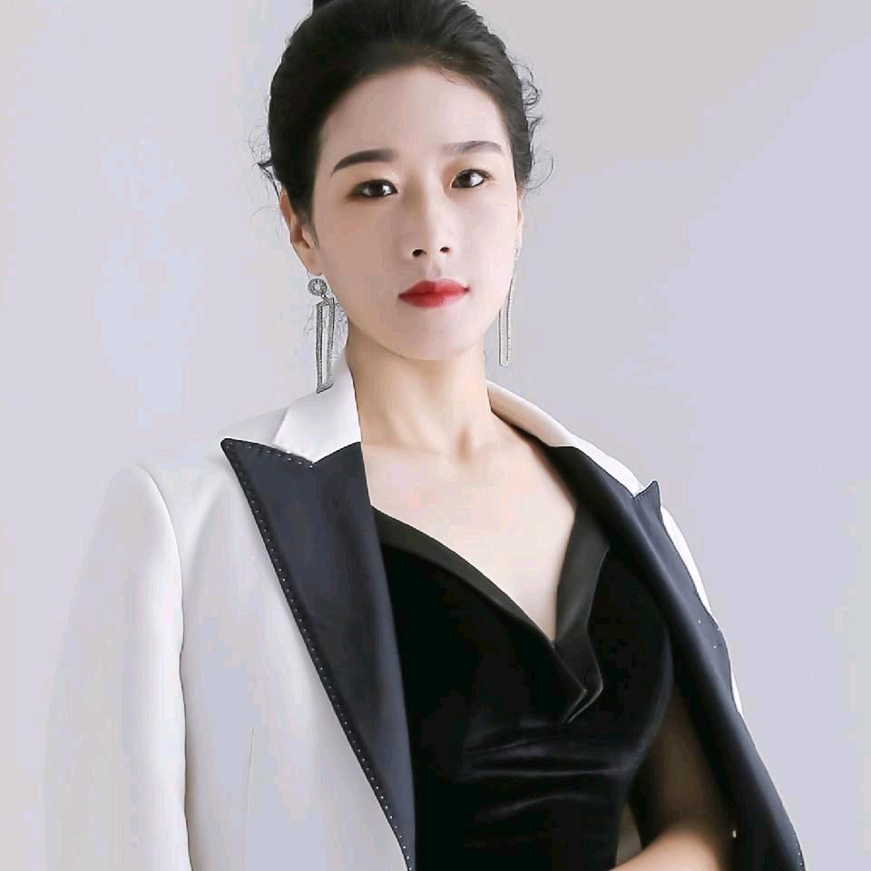 吕～树华