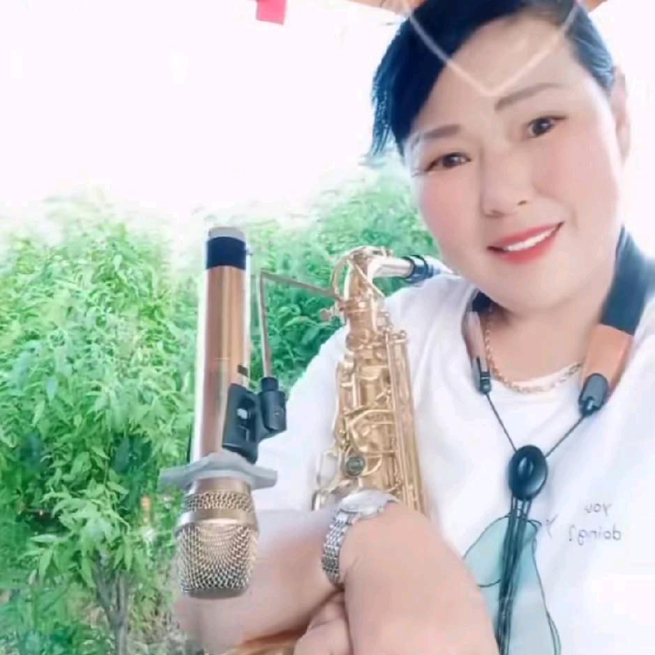 滨海港临淮周三姐乐队