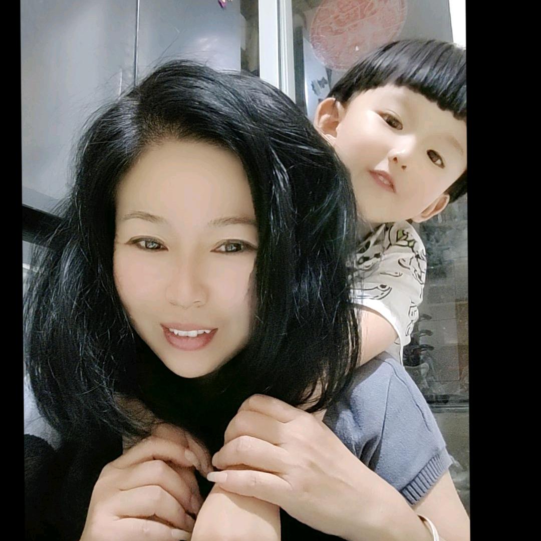 猛娘 （墨仔）