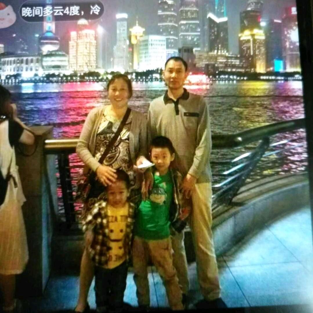 云朵李拒绝私聊。
