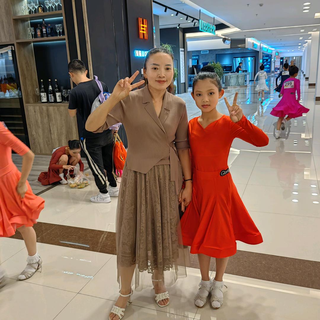 快乐人生王正兰