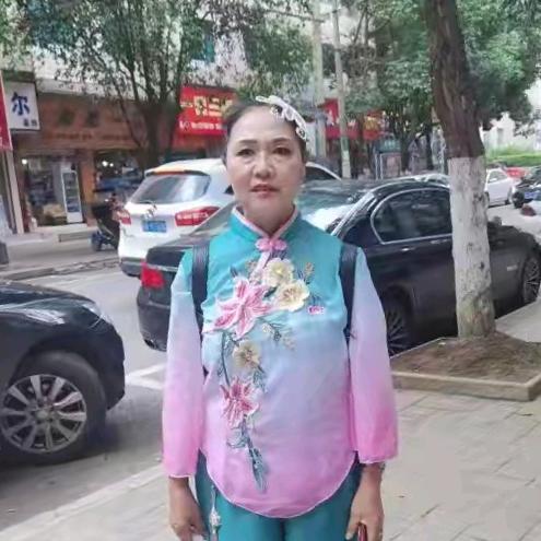 爱跳舞的黄姐