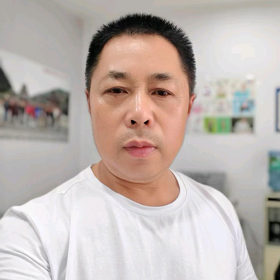 小勇哥