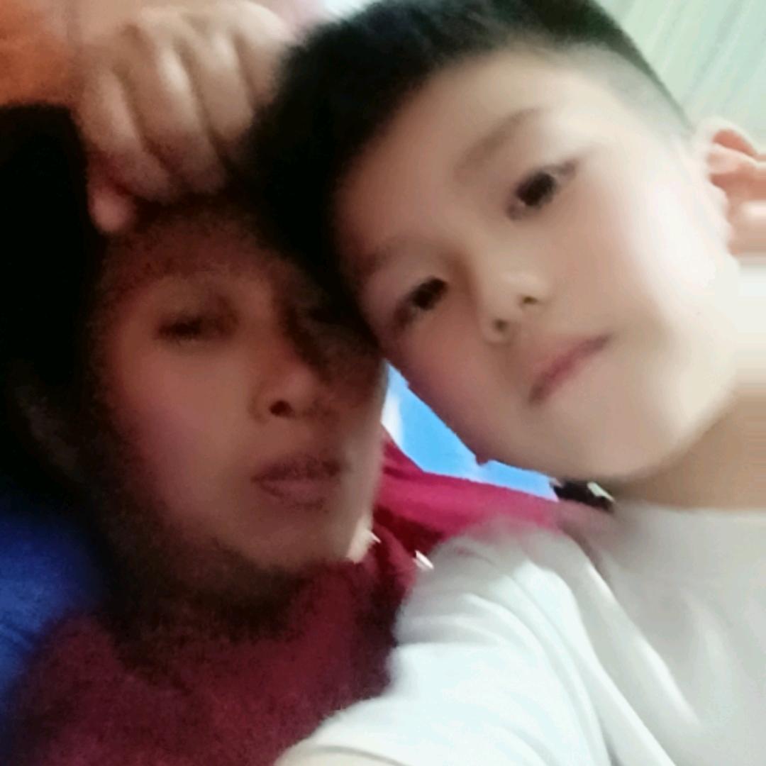 刘俊i｛