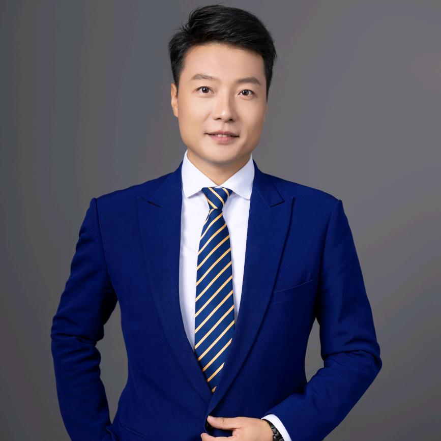 主播易鸣