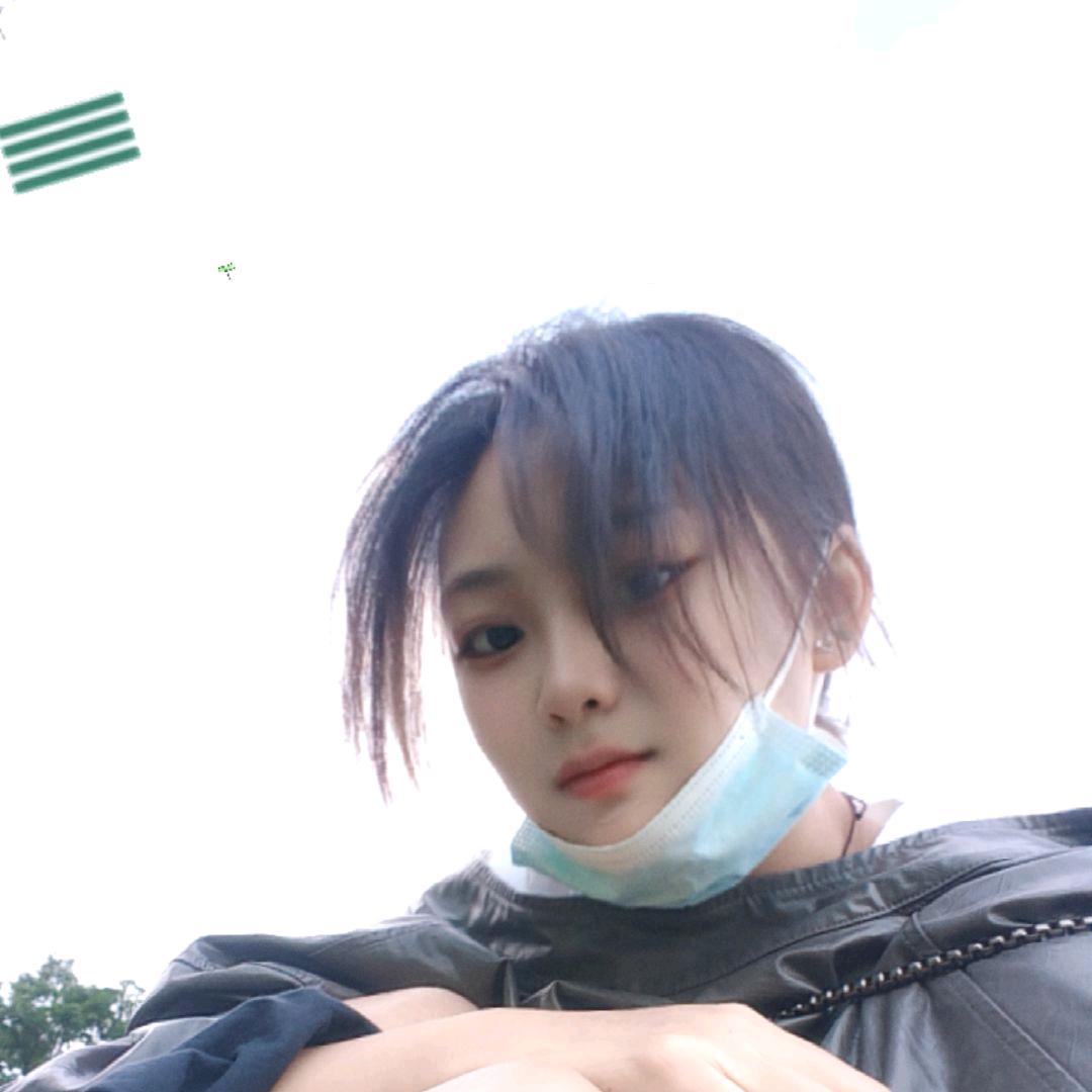 草莓气泡水
