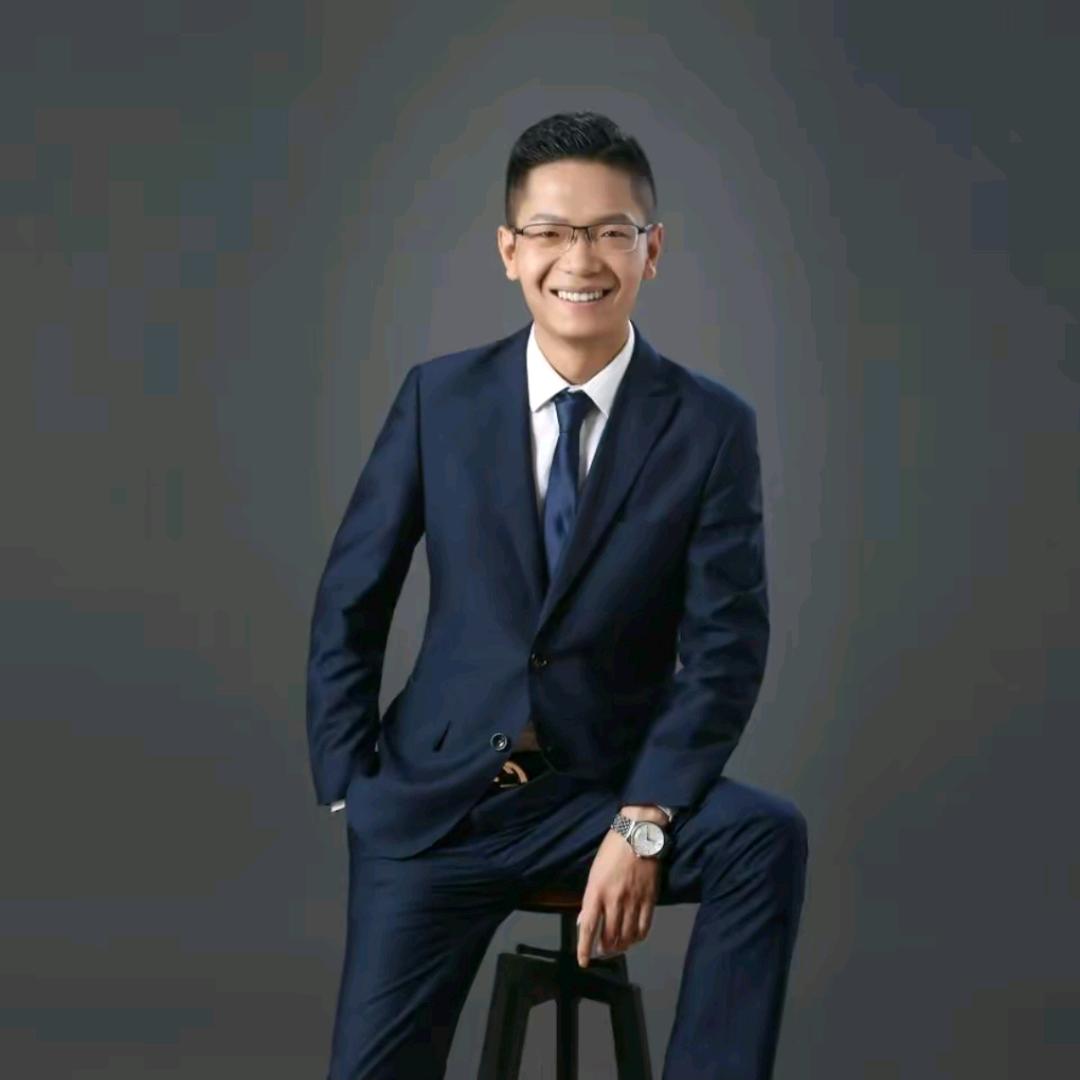 老樊助理  小李