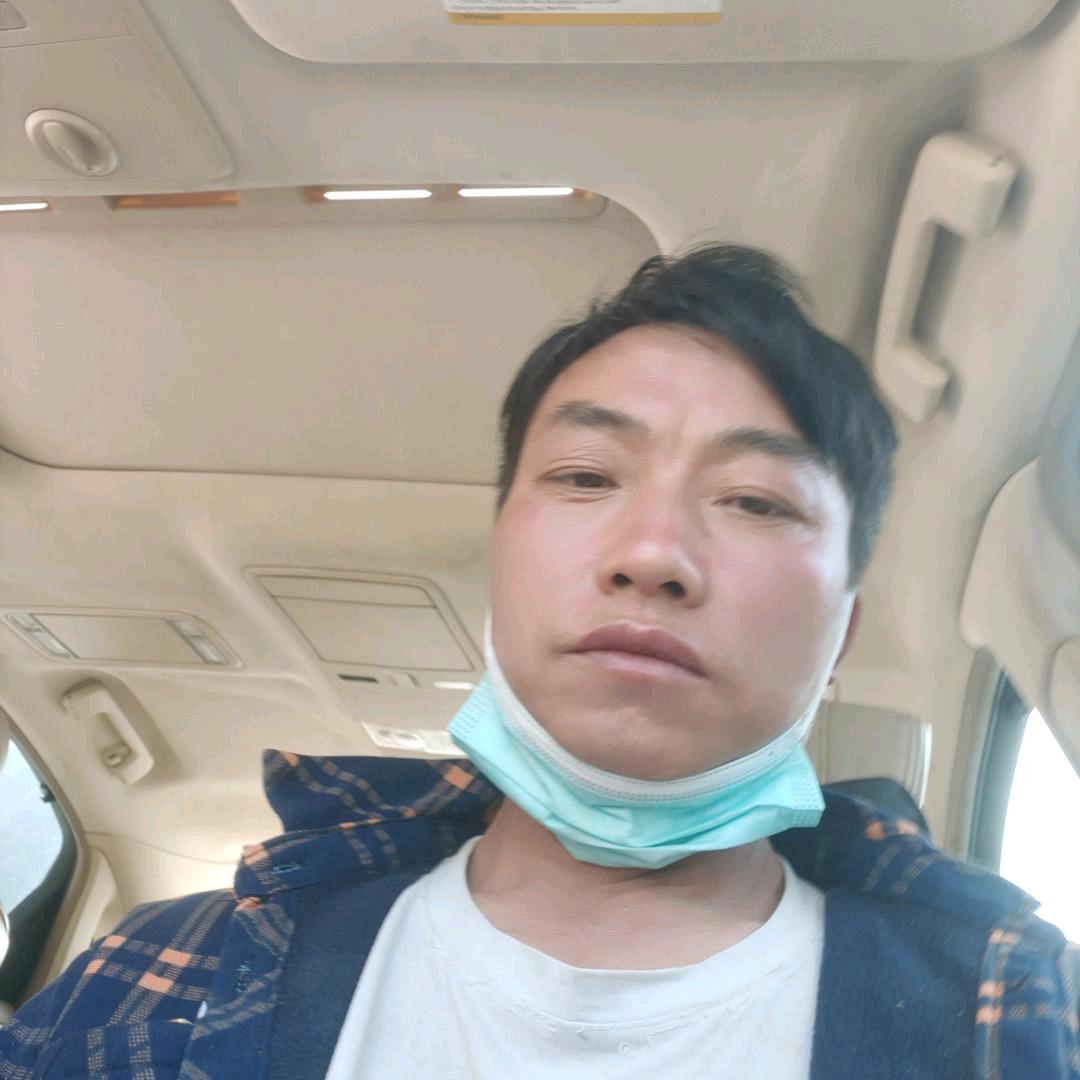 张忠五