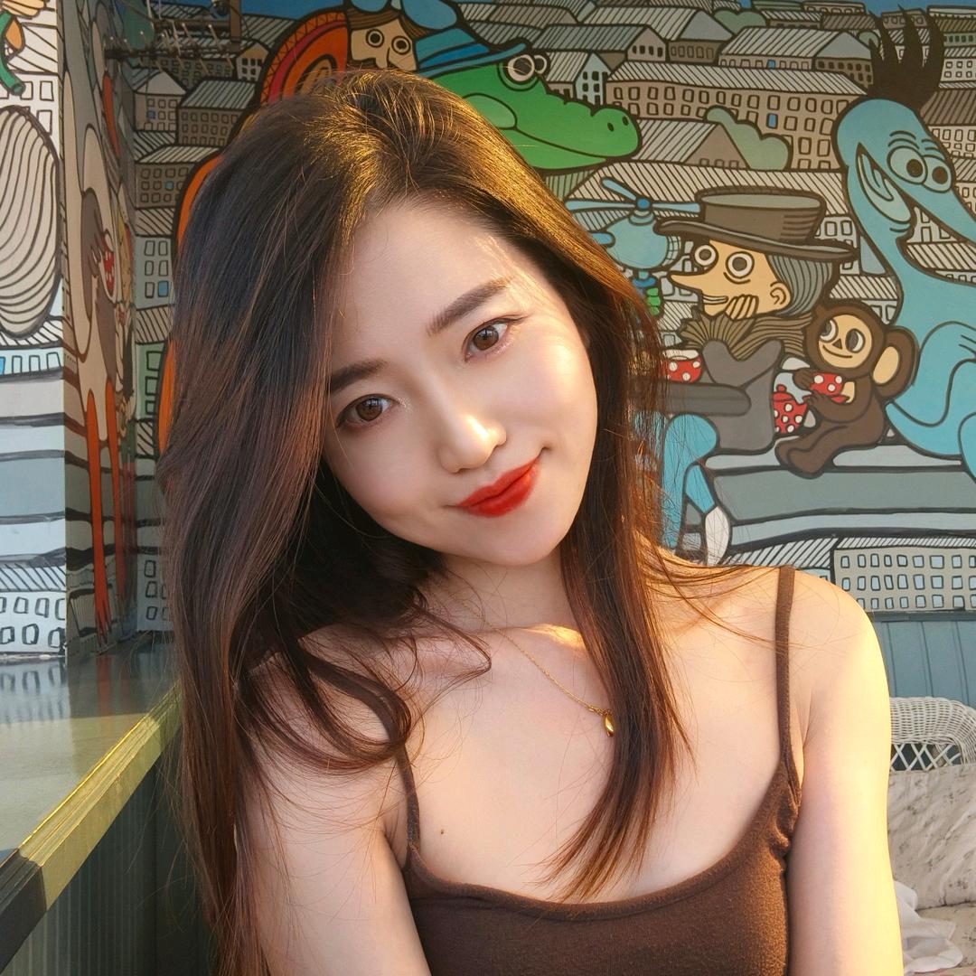 小鑫妹儿🐸🐸🐸