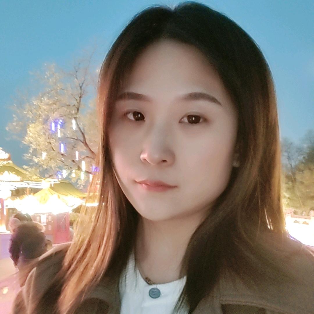 搬砖的德云女孩