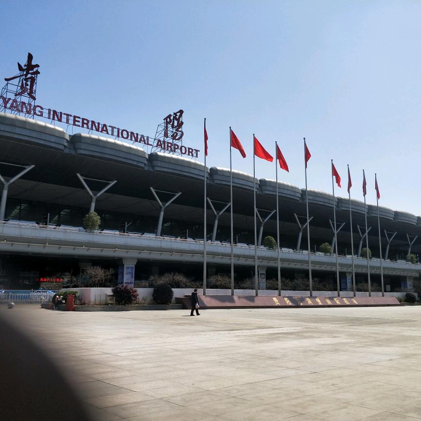 脚踏实地。