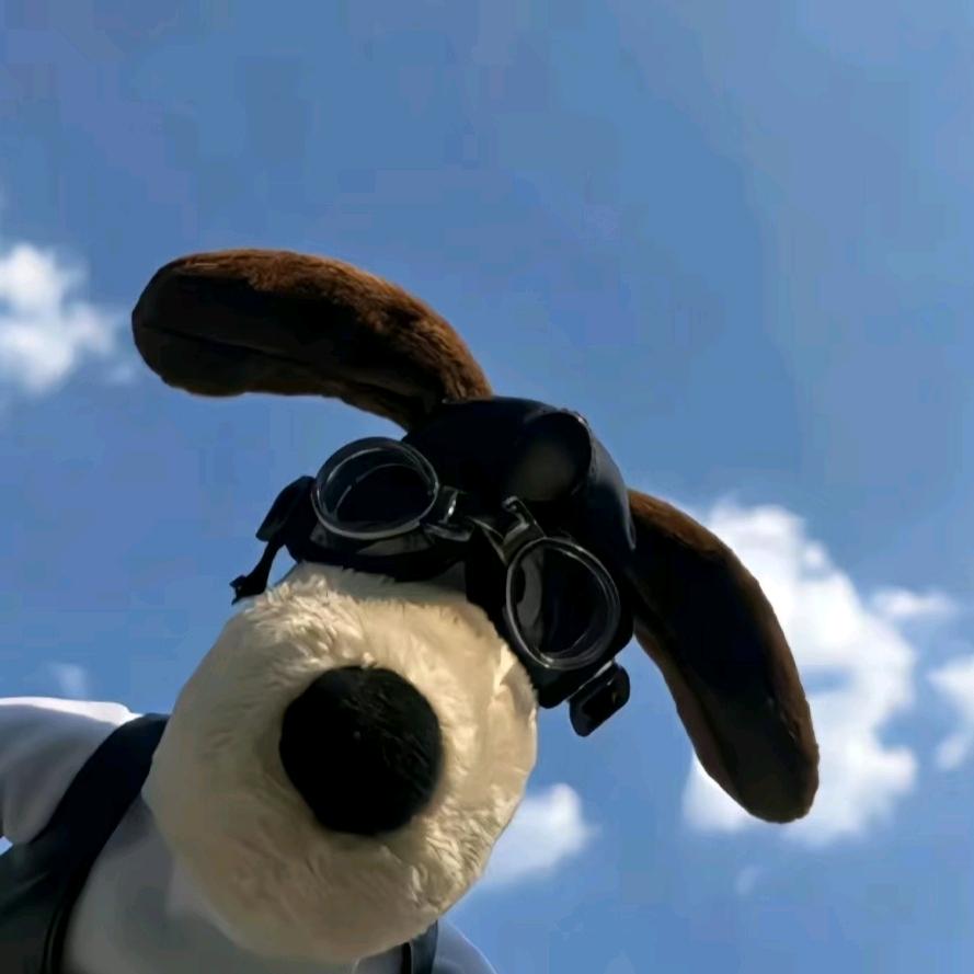 纯情男大在公交车上被48个顾客轮 流让座